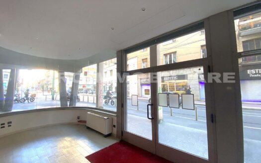 Negozio in affitto N2429 – Milano