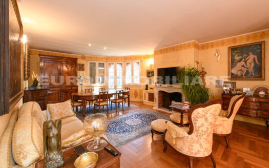 Villa in vendita a Cellatica (BS) – V2607