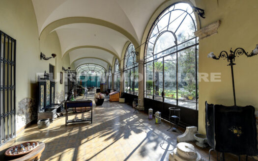 Palazzo in vendita a Brescia – ST321